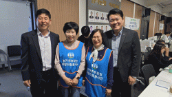   광석농협  '농촌왕진버스 사업  조합원  및 주민들에  의료지원  서비스 .어르신들  "고맙고 감사하다 " 이구동성  