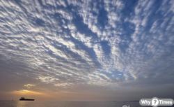 하루만에 암초 만난 호르무즈 개방… 미·이란 협상 '시계제로'