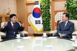 계룡시, 충남교육청 방문... ‘계룡교육지원청 신설’ 강력 건의