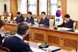 김민석 총리 “지역인재로 균형성장”…거점국립대 3곳 집중 육성