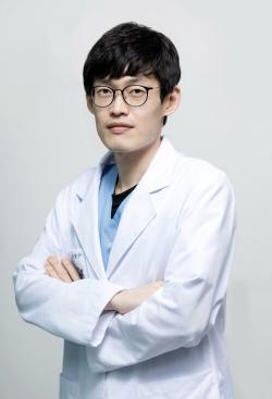 임플란트주위염, 체계적인 사후관리 필요