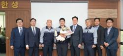 BNK경남은행, 노동절 맞아 ‘기업 현장 영웅’ 132명 조명