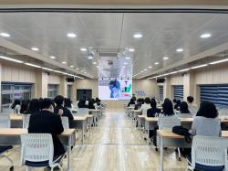 쌘뽈여자중학교, ‘변화하는 대입 먼저 준비하는 우리’ 연수 실시