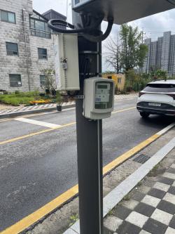안성시, 불법광고물 부착방지 사업 완료… 깨끗한 거리 환경 조성