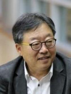 초대석 ] 전영주 놀뫼신문 편집장 ]6.3 지방선거 특집] 혐오와 갈등의 4년을 넘어, 다시 ‘민주주의’와 ‘시민의 삶’을 선택할 시간