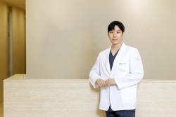 [건강칼럼] 여름철 눈가 고민 증가…상안검 등 눈가 수술 전 확인할 점