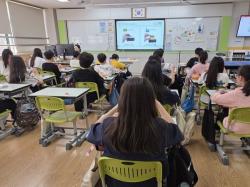 태양광 자동차 만들고 로봇 스포츠까지…구로구 초등생 미래직업 체험한다