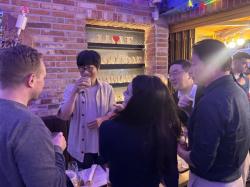 삼소·치킨회동서 유쾌한 맏형 최태원…고기굽던 막내 구광모