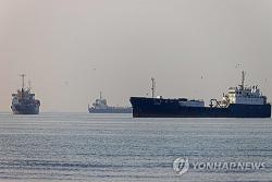 호르무즈 해협의 깨진 평화, 미·이 자폭 드론 격추와 레이더 기지 보복 타격으로 긴장 최고조