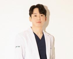 임플란트·자연치아 관리, 정기 검진 중요