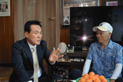 국가유공자 가정 찾은 백성현 논산시장, 감사와 존경 전해  “예우와 지원에 최선 다 할 것”