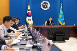 이 대통령 "선택적 모병제 전환 필요…부동산·노동·연금 개혁 흔들림 없이 추진"