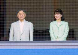'남계 남성만 일왕 인정' 정부안 국회 제출에 일본 열도 여론 분열… "역사적 근거도 희박"