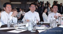金 등판 임박에 鄭 물밑행보·宋 존재감 부각…與전대 3인3색戰(종합)
