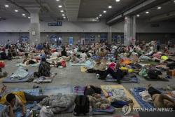 제9호 태풍 '바비' 중국 상륙·폭우 엄습…200만 명 긴급 대피 속출