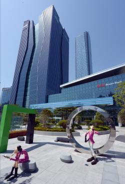 부산은행, IRP 수익률 2분기 연속 전 금융권 1위…연금 경쟁력 입증