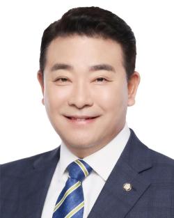 심야 도심 오토바이 굉음 잡는다…박정 의원, `무인 단속` 법제화 추진