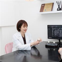 임플란트 주위염, 이전 검사 기록 비교가 중요