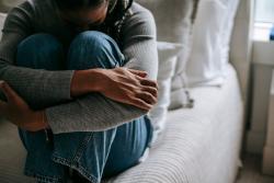 "죽고 싶다는 말도 사치"…고백 뒤에 숨은 심리, 왜 우리는 무너진 뒤에야 말할까