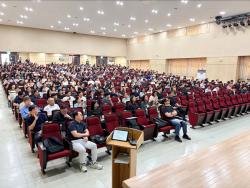 부산교육청 ‘펜즈’ 돌풍…열흘 만에 20만 접속