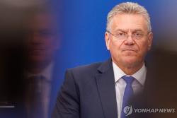 EU·중국 통상 수장 화상회담… 내달 베이징서 무역 갈등 해법 모색