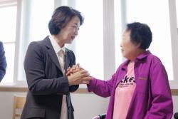 추미애 경기도지사, 의료·요양 통합돌봄 현장 방문…지역 맞춤형 지원 강화