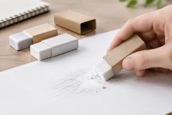 지우개 종이 케이스는 오염 막고 잡기 편하게