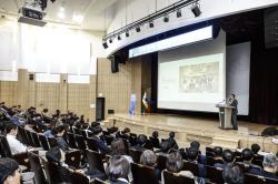 화성시, 공직자·공공기관 임직원 대상 ‘지방정부 행복정책 특강’ 개최